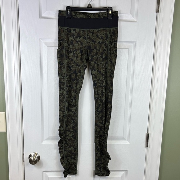 Lululemon speed tight III luxtreme mystic jungle fatigue green black sz 4 - Picture 2 of 12